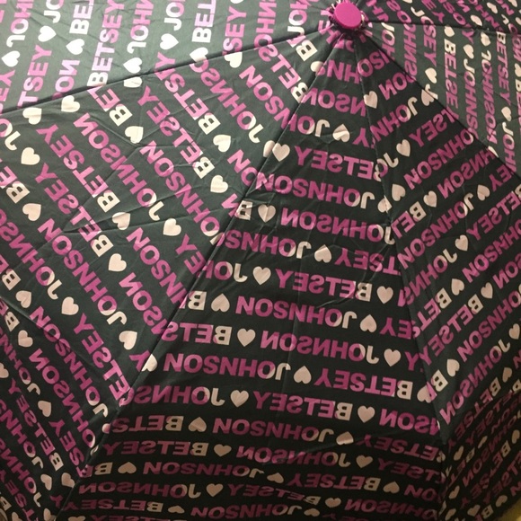 Betsey Johnson Umbrella NWT - Picture 3 of 8